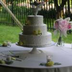 A simple wedding cake